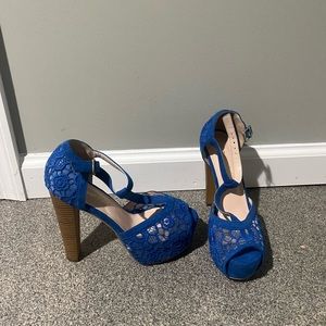 Lace peep toe heels